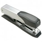 ENGRAMPADORA - ABROCHADORA METALICA GRANDE DE ESCRITORIO PLUS 289